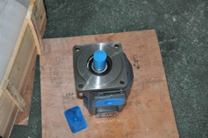 11C1068 JHP2100/GJ1016 Pompe de direction hydraulique ASSY pour chargeuses et engins de construction – Ensemble complet de pièces - Product Image 5