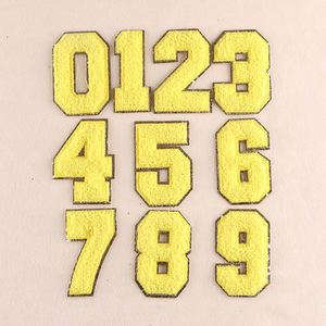 Écussons en chenille style vintage à lettres brodées, motifs lumineux dans le noir, pour étiquettes de chapeaux – Vente chaude - Product Image 1