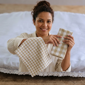 Serviette de cuisine rétro beige à carreaux brodée sur mesure 2026 – Élégante, séchage rapide, style rustique, confectionnée sur mesure, emballage efficace - Product Image 1