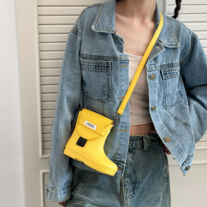 Nouveau Sac Bandoulière Femme 2026 Amusant et Tendance, Design <span class=keywords><strong>Bottes</strong></span> de Pluie Créatif, Sac à Main Femme, Pochette Téléphone, Portefeuille - Product Image 4
