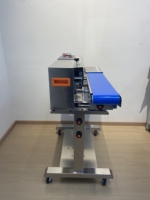 Nouvelle machine de scellage semi-automatique à l'azote pour l'emballage de chips de pommes de terre en film plastique avec impression à chaud par rouleau d'encre