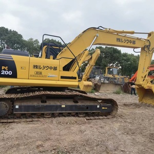 รถขุดตีนตะขาบ Komatsu PC200 ซีรีส์มือสอง ประสิทธิภาพสูง สำหรับงานก่อสร้างและงานดินดิบ กำลังลดราคา - Product Image 2