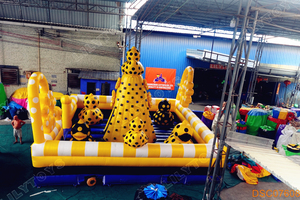 Mur d'escalade jaune gonflable pour des activités d'aventure passionnantes et des loisirs en plein air - Product Image 5