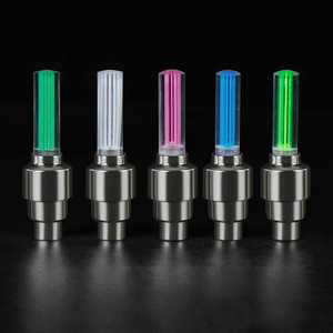 Capuchon de valve de roue de vélo de moto à LED néon, lumière de rayon de roue - Product Image 4