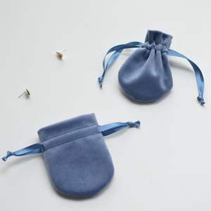 Petites pochettes colorées de luxe en forme de gourde, sacs à cordon en velours pour bijoux - Product Image 6