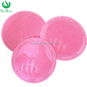 Tondo tutto rosa jjjoa 1938 Jack e Jill di America ciniglia in ferro su toppa ricamata per felpa con cappuccio e giacca - Product Image 1