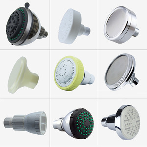 Cabezal de Ducha Pequeño Pulido para Colgar, para Baño de Apartamento u Hotel, con Rotación Superior, Patrón de Rociado Suave tipo Lluvia - Product Image 1