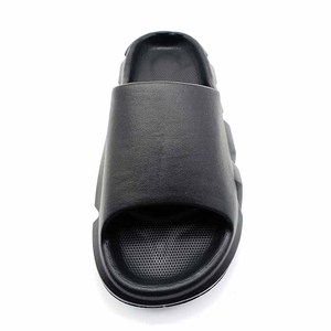 Border New Indoor/Outdoor Beach Sandals Parejas Chanclas con plataforma para hombres Suave y antideslizante al por mayor para mujeres - Product Image 6