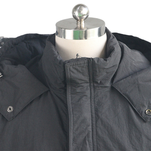 Chaqueta de invierno con logotipo de marca famosa para <span class=keywords><strong>hombre</strong></span>, abrigos rellenos de <span class=keywords><strong>ganso</strong></span>, ropa Lisa impermeable, abrigo personalizado negro, OEM personalizado - Product Image 4