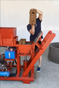 Máquina de fabricación de ladrillos de bloque de tierra de enclavamiento comprimido manual - Product Image 6