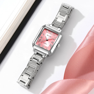 Montre à quartz carrée pour femme Skmei, bracelet en acier inoxydable, cadran de 20,8 mm, étanche 30 m, design élégant - Product Image 2