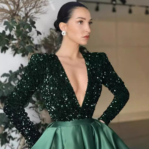 Burgundy <b>Sequin</b> Evening Gown V-Neck Long Sleeve High Slit Full Swing Dress For Banquets And Parties - Product Image 4