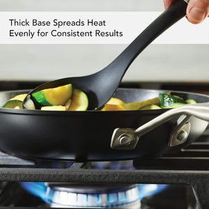 Poêle à frire/convoyeur <span class=keywords><strong>KitchenAid</strong></span> en aluminium anodisé dur, compatible induction, antiadhésive, avec couvercle, 10 pouces, noir mat, passe au lave-vaisselle - Product Image 3