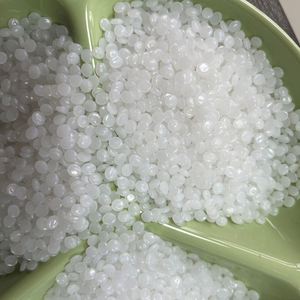 Bon prix Copolymère de moulage par injection, grade MFR 20, granulés de plastique HDPE vierge M200056 pour applications d'emballage - Product Image 2