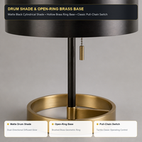 Lampadaire moderne de luxe noir avec base en laiton et chaîne de commande pour salon et hôtel