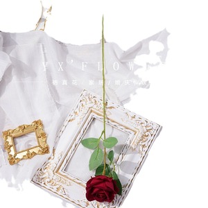 Rosa Artificial de Seda Yixuan, Flor Artificial de Alta Simulación para Decoración de Bodas y Hogar - Product Image 5