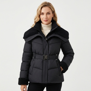 <span class=keywords><strong>Manteau</strong></span> d'hiver <span class=keywords><strong>court</strong></span> et ajusté pour <span class=keywords><strong>femme</strong></span>, style urbain, grande taille, matelassé, respirant, avec doublure en fausse fourrure, écologique et imperméable (OEM) - Product Image 4
