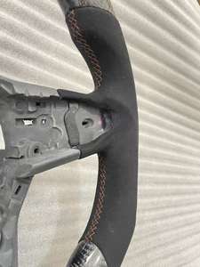 Volant en fibre de carbone forgée avec LED pour Seat <span class=keywords><strong>Cupra</strong></span> <span class=keywords><strong>Leon</strong></span> KL8 VZ Cup 2.0TSI 4 roues motrices 310 ch Année modèle 2022 - Product Image 3