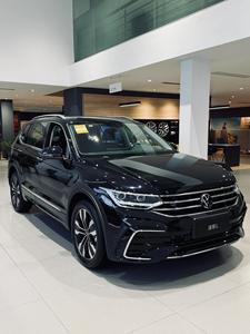 2025 V W <span class=keywords><strong>TI</strong></span> GUAN L Edizione Dragon 300tsi <span class=keywords><strong>Auto</strong></span> a Benzina Prodotta in Cina in Vendita 380TSI R-Line SUV 7 Posti con 2.0T Automatico 4WD - Product Image 5