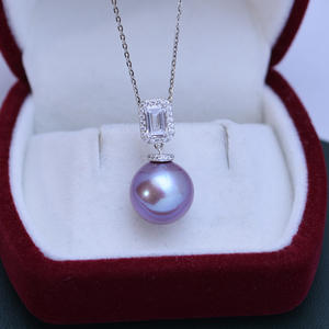 Collar con Colgante de Perla de Agua Dulce Blanca de 12-13 mm para Mujer, Plata S925 con Luz Intensa y Pequeñas Imperfecciones con Diseño de Flores - Product Image 4