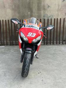 Pour moto sportive CBR1000RR 1000CC série Dpx avec une vitesse maximale de plus de 299 km/h, fabriquée en Chine - Product Image 2