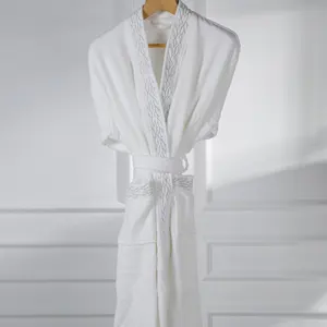 Hotel Waffle Bathrobe 100 Cotton Healthy Breathable Soft Bathrobes ROBES Polyester / Cotton Plain Dyed OEM Service Support