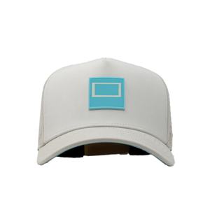 Casquette de golf en maille perforée avec logo personnalisé OEM, 5 panneaux, visière légèrement incurvée, patch en caoutchouc imperméable, snapback - Product Image 2