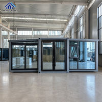 Maison Modulaire Préfabriquée Portable Moderne à Double Aile de 20 pieds et 40 pieds avec Mur en Verre pour Villa, Complexe Hôtelier, Bureau – Maison Conteneur Extensible