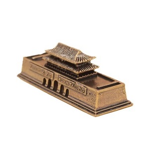 Los adornos de mesa de centro de latón puro más vendidos de KI Tengqiao, con diseño del Estrado de Tiananmen, para sala de estar y hogar, y figuras decorativas para escritorio de oficina. - Product Image 4