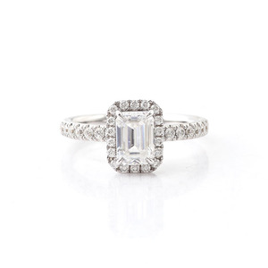 Mode femmes Offre Spéciale couronne conception émeraude et moissanite 14 k blanc bague en or - Product Image 1