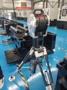 Traceur laser haute performance pour la mesure de coordonnées 3D dans l'aérospatiale et la construction navale, avec verrouillage automatique de la cible, série laser GTS3000 - Product Image 4