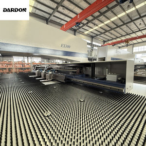 Prensa de 300kN para punzonado de chapa metálica de 5000x1250mm, 32 estaciones - Product Image 1