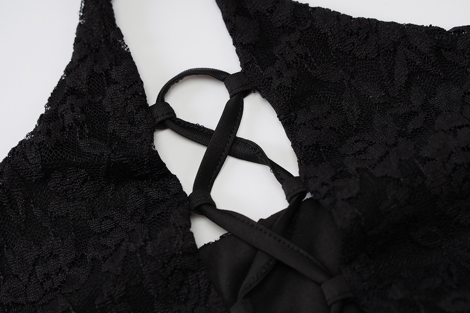 Halter Strap Lace Stitching Split Sexy Mid-Length Dresses 2021Summer Fashion Sleeveles2021Black Tight Nightclub Club Party Dress