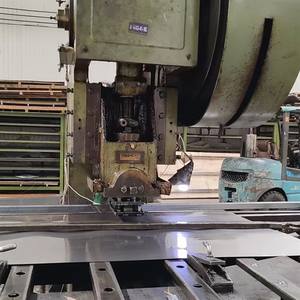 Panneaux en maille métallique perforée en acier inoxydable sur mesure pour la ventilation, la décoration et les protections - Product Image 5