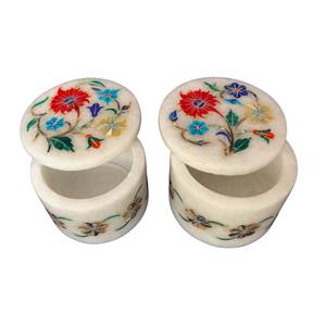 Boîte à bijoux en marbre blanc de luxe avec incrustations personnalisées, design traditionnel pour cadeaux, décoration, bibelots et rangement de bijoux - Product Image 1