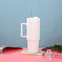 Mug de voyage en acier inoxydable personnalisé avec logo 40 oz Cadeaux d'affaires Bouteille d'eau Tasse à poignée Thermique pour boissons chaudes Thermos en plastique pour l'eau