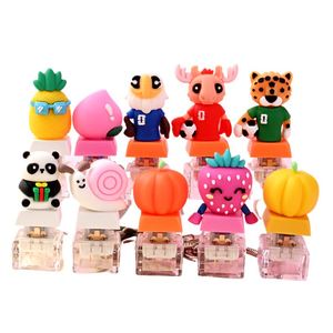 Llavero con diseño de tecla de comida, interruptor de teclado mecánico, botón pulsador, fidget, dije de fruta de dibujos animados Kawaii, llavero novedoso y lindo, regalo - Product Image 1