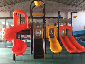 Toboggan <span class=keywords><strong>aquatique</strong></span> compact <span class=keywords><strong>de</strong></span> qualité commerciale, écologique et durable, <span class=keywords><strong>aire</strong></span> <span class=keywords><strong>de</strong></span> <span class=keywords><strong>jeux</strong></span> <span class=keywords><strong>aquatique</strong></span> extérieure, piscine familiale, école, parc <span class=keywords><strong>aquatique</strong></span>, amusement - Product Image 5