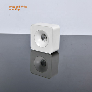 Diseño Creativo y Personalizado, Decoración del Hogar, Foco LED de Aluminio de 12w para Instalación en Superficie, Ajustable - Product Image 3