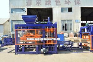 Máquina de Desarrollo de Hormigón <span class=keywords><strong>para</strong></span> Moldes de Casas de Cemento Huecas QT5-15, Máquina China <span class=keywords><strong>para</strong></span> Fabricar Ladrillos Maxi en Venta en <span class=keywords><strong>Durban</strong></span> - Product Image 4