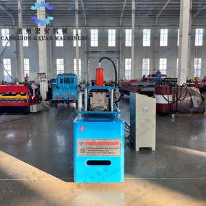 Máquina Formadora de Vigas Laterales para Puertas Enrollables de Acero Inoxidable con Motor PLC - Product Image 3