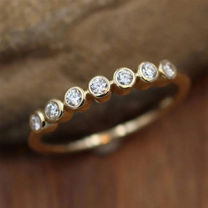 Anello Sottile Minimalista in Oro per Donne, Elegante Gioiello Rotondo per Fidanzamento, Matrimonio, Uso Quotidiano, Festa, Regalo - Product Image 1