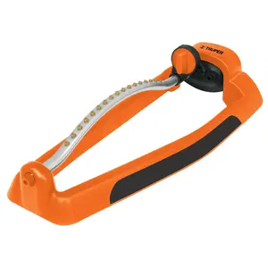Truper 360 Gear Drive Arroseur oscillant en métal-plastique Arroseur à impact Popup réglable pour l'arrosage des fermes et des terres agricoles - Product Image 1