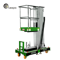 Plataforma Aérea de Aluminio de un Solo Mástil de Alto Rendimiento y Versátil para Instalación y Reparación de Cajas de Luz para Carteleras Interiores