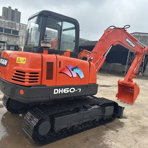ลดราคาพิเศษ รถขุดขนาดเล็ก Doosan DH60-7 มือสอง 6 ตัน รถขุดตีนตะขาบขนาดกะทัดรัด สำหรับงานก่อสร้างในฟาร์ม - Product Image 1
