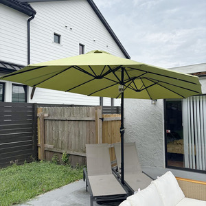Sombrilla de Patio de Doble Cara Resistente a los Rayos UV de 15 pies, Sombrilla Grande para Exteriores con Manivela para Piscina y Jardín - Product Image 1