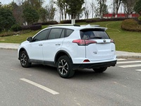 En stock, essence, RAV4a 2016-2018, moteur turbo, CVT, 2 roues motrices, version confort, sièges en cuir, toit ouvrant