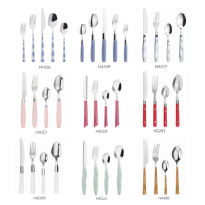Plastic Bamboo Flatware Silverware Set Plastic Handle Cutlery and <strong>Utensils</strong> 4/5 Piece <strong>Utensil</strong> <strong>Setting</strong>