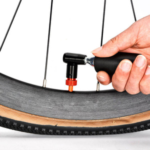 Nouveau gonfleur portable PRO-STAR en aluminium pour vélos, pression >160 PSI, capacité de réservoir 16G, <span class=keywords><strong>valve</strong></span> Schrader/Presta - Product Image 2