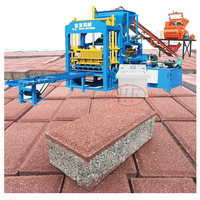 Mesin Blok untuk Dijual Mesin Bata Otomatis Mesin Blok Beton Mesin Paving Semen Pabrik Blok Beton Berlubang Interlocking